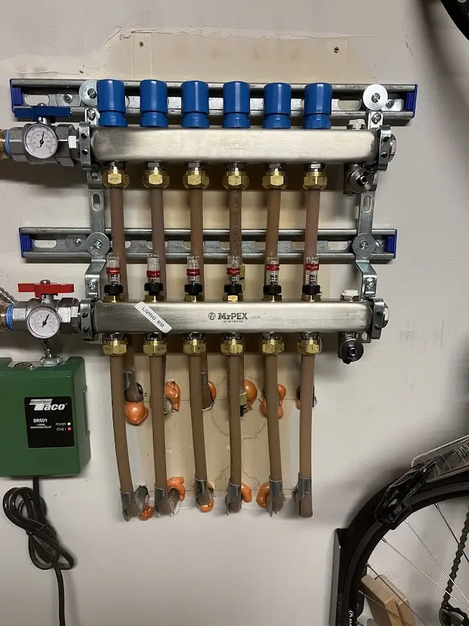 Plumber performing Leak Detection at a residential property in Escondido